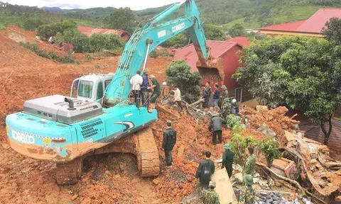 Cảnh báo nguy cơ lũ quét, sạt lở đất ở vùng núi từ Nghệ An đến Quảng Nam